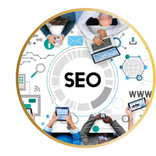 Equipe reunida planejando uma estratégia de SEO para empresas e crescimento da presença digital.
